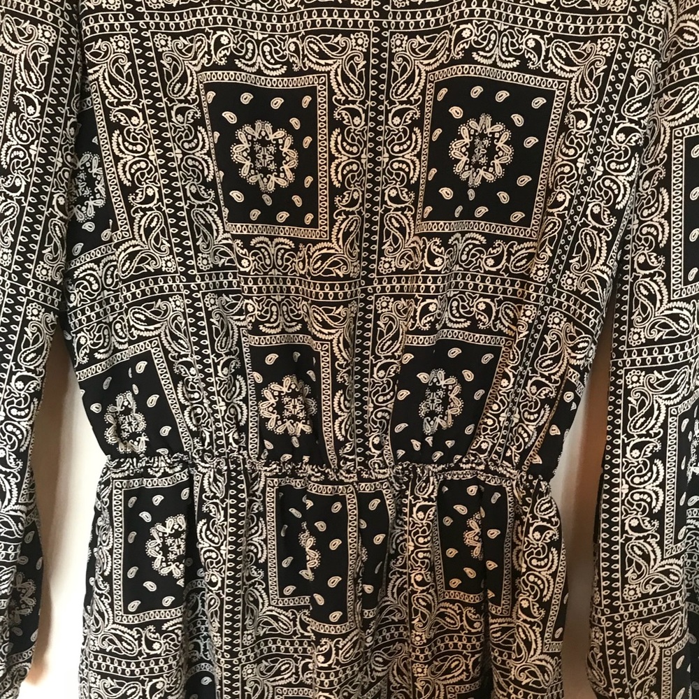 Patterned Romper - image 2